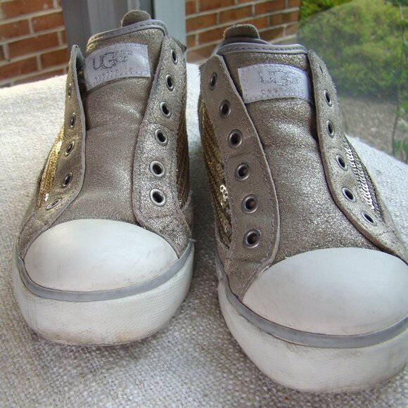 UGG australia nude glitter leather and sequin low top sneakers, size 5.5 - Picture 2 of 6